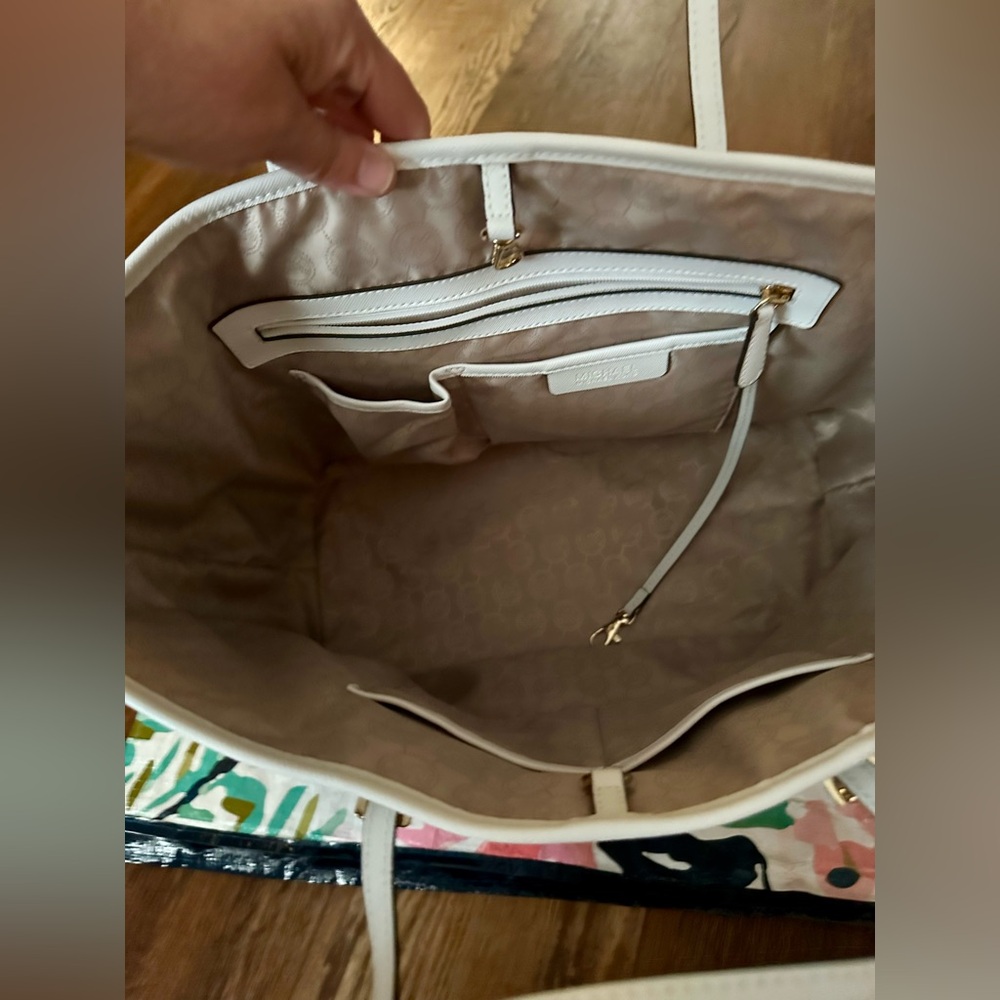 Life Is Too Short To Carry A Boring Handbag - Picture 7 of 16